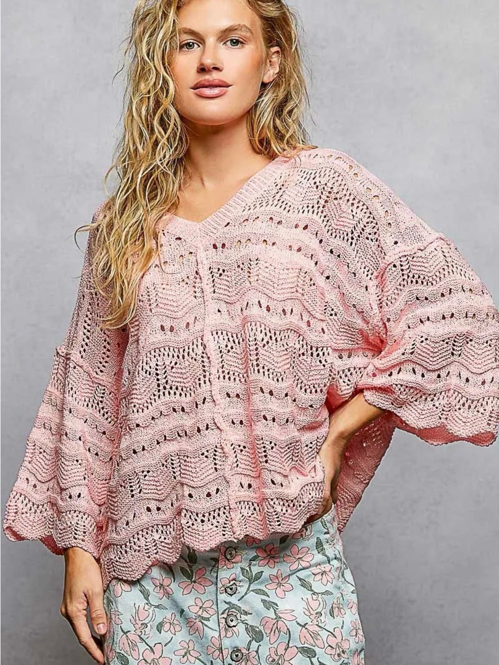 POL Pink Crochet V‑Neck Balloon‑Sleeve Pullover